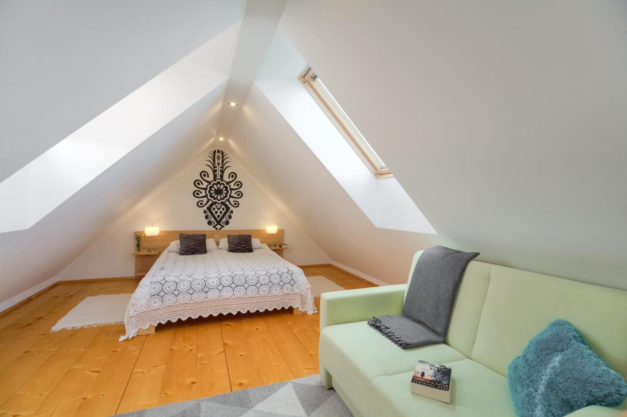 Apartamenty Maja Тылич Экстерьер фото