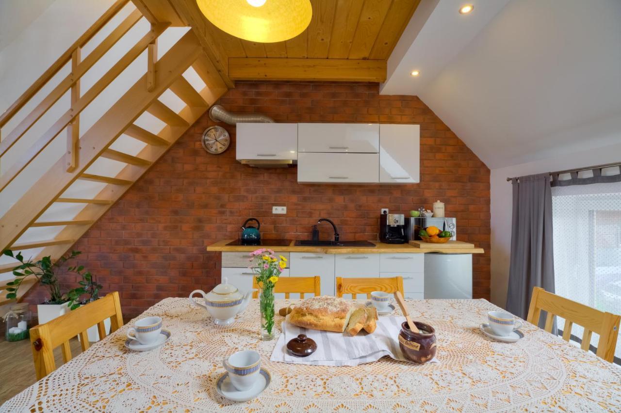 Apartamenty Maja Тылич Экстерьер фото