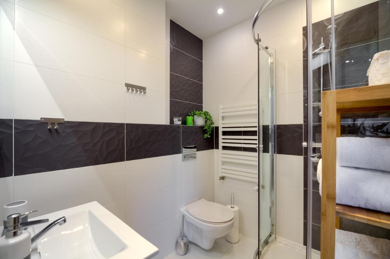 Apartamenty Maja Тылич Экстерьер фото